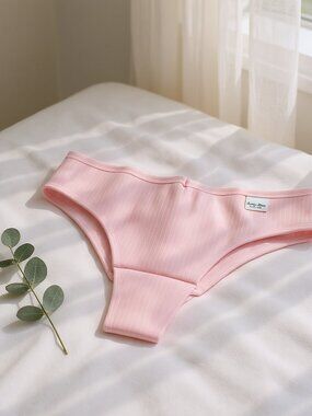 Brand New Women’s Cotton Thong Underwear – Blush Peach